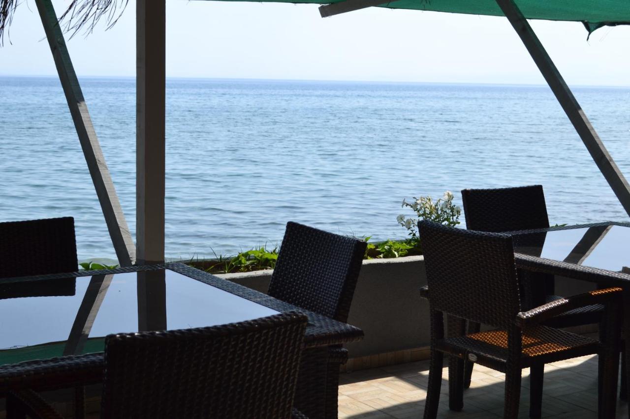 Kervan Tatil Koeyue Edremit  Exterior photo