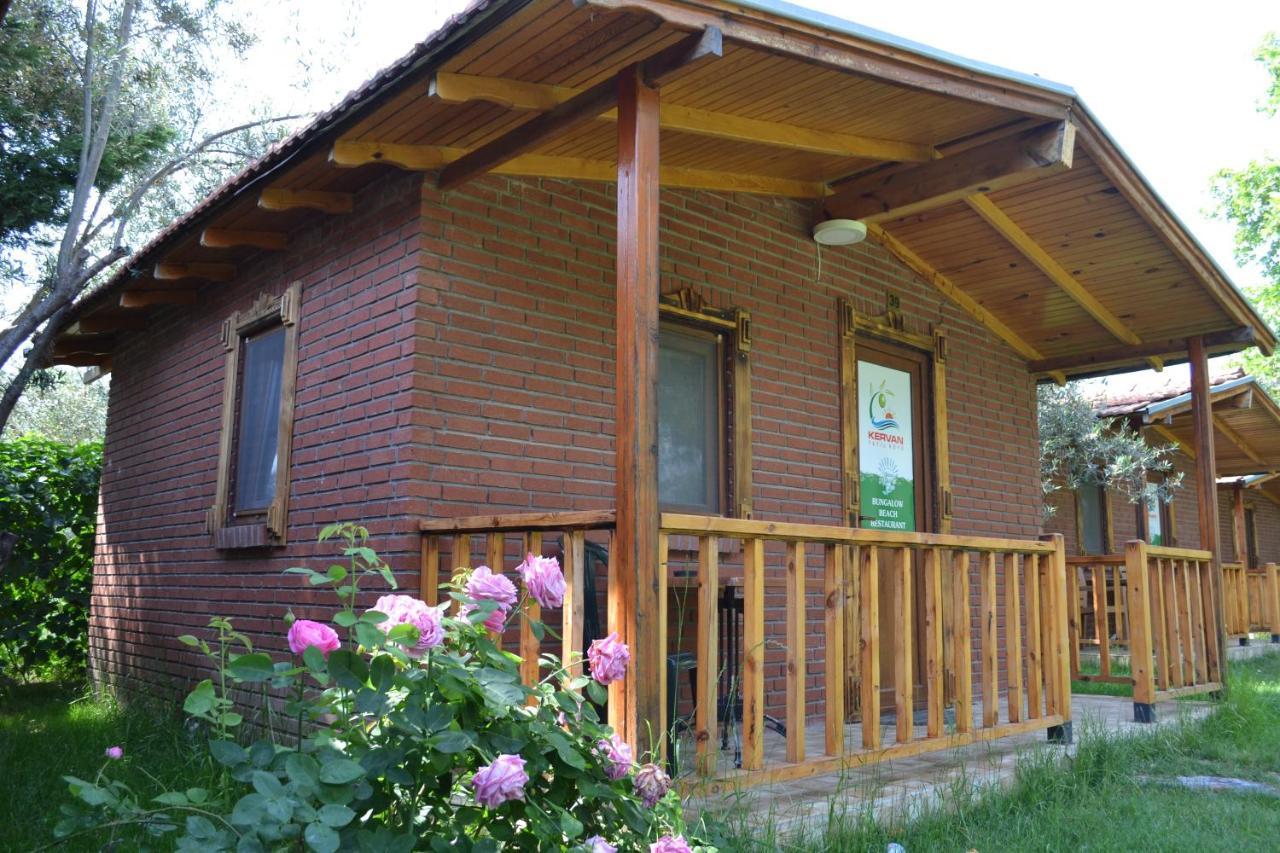 Kervan Tatil Koeyue Edremit  Exterior photo
